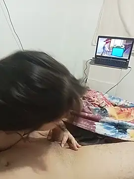 Love_mistzihot Show in webcam