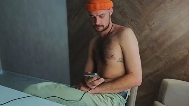 RebleBabble's Webcam Show