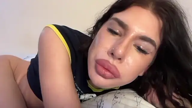KarolineFoxy: вебкам-шоу