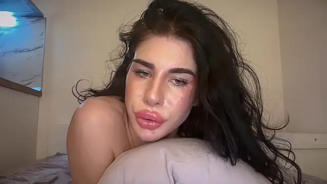 KarolineFoxy's Webcam Show