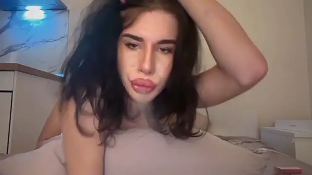 KarolineFoxyn Webbikameraesitys