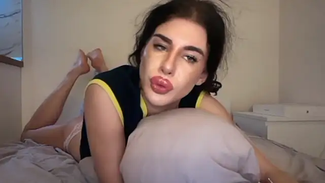 KarolineFoxy Webcam show