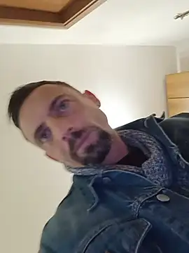 newlife2526 Шоу с уебкамера