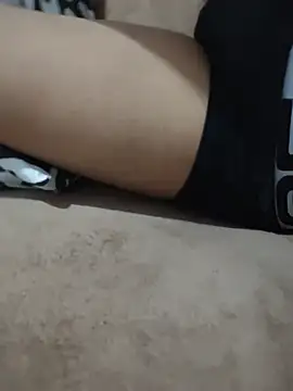 felizzzz123's Webcam Show