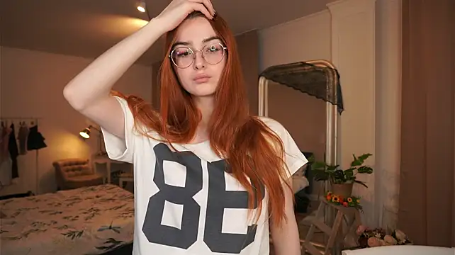 Gummymila – webcam-show