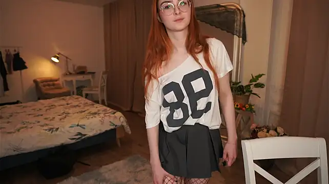 Gummymila Adlı Modelin Web Kamerası Şovu