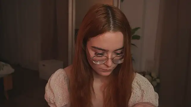 Gummymila Chat XXX live