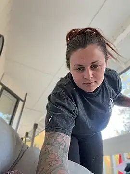 D-rough4420's Webcam Show