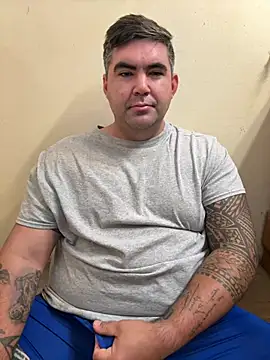 chubbyguy991's Webcam Show