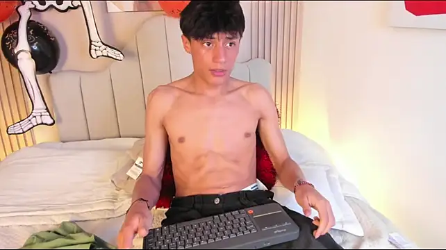 Im_Tian_ Webcam-Show
