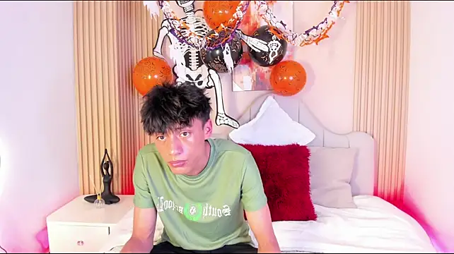 Im_Tian_ Webcam-Show