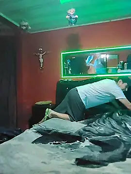 jhonyrrr Webcam Show