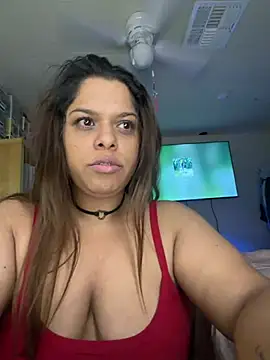 Traviesita11's Live XXX Chat