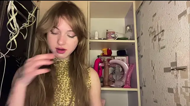 HornyChipsa Webcam Show