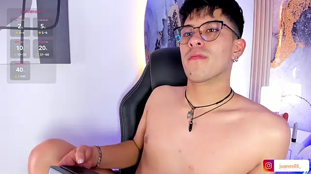 RyanClark_n Webbikameraesitys