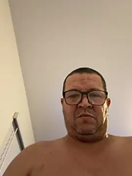 genalo50's Webcam Show