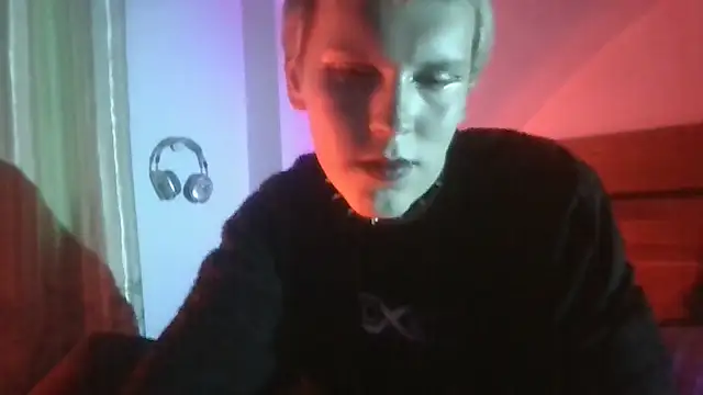cute_toshan Webbikameraesitys