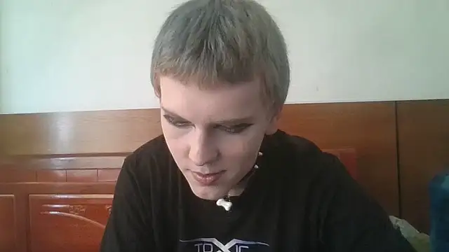 Pokazy przed kamerką – cute_tosha