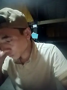Chillbiiii 网络视讯表演