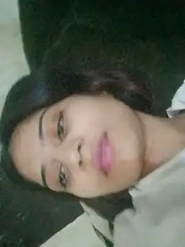 Sweety_Shetty143 Webcam-Show