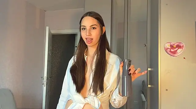 IngaNimon 라이브 XXX 채팅