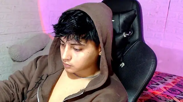Hans_brown75's Webcam Show