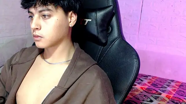 Hans_brown75's Webcam Show