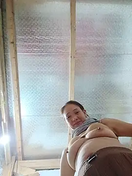 sexy-wet1's Webcam Show