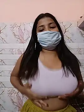 Show de Lela_-Majno_ na webcam