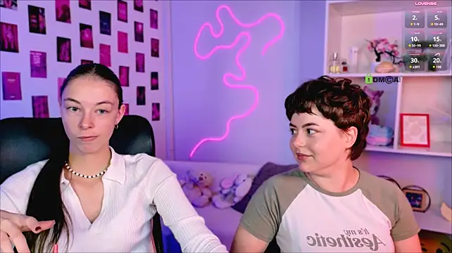 ketty_shy Show in webcam