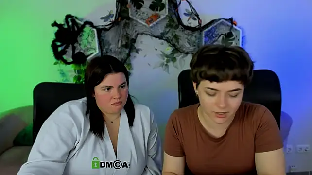 Webkamerová show ketty_shy