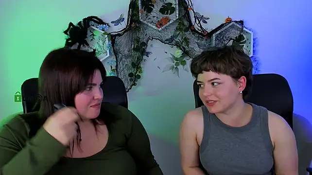 Webkamerová show ketty_shy