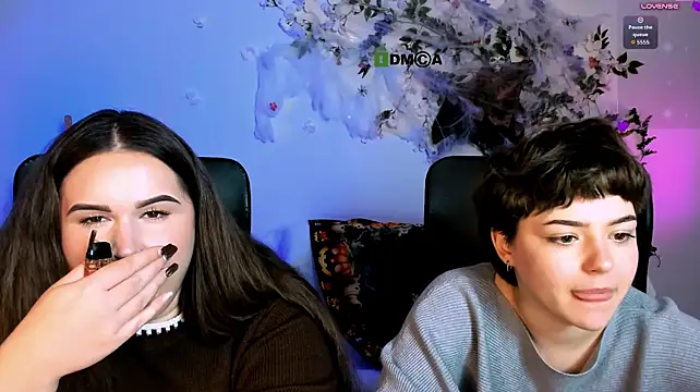 Webkamerová show ketty_shy