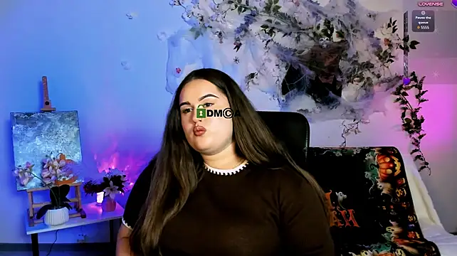 Show modela ketty_shy na web-kameri