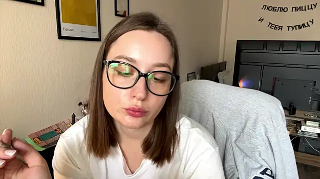 SarahHazelrigg's Webcam Show