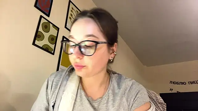 SarahHazelrigg Webcam show