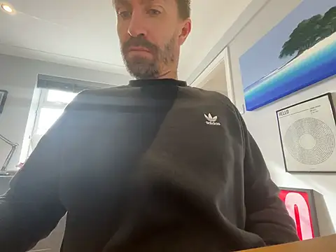 Luckyenglishmanx Webcam show