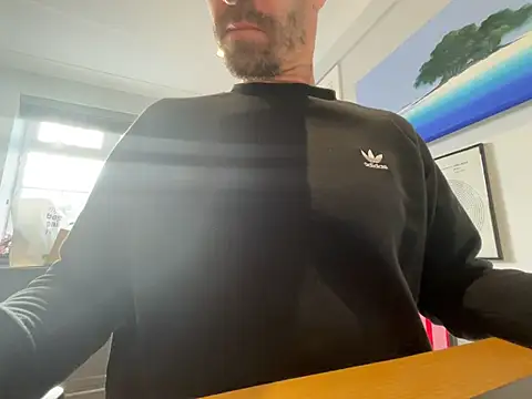 Luckyenglishmanx Adlı Modelin Web Kamerası Şovu