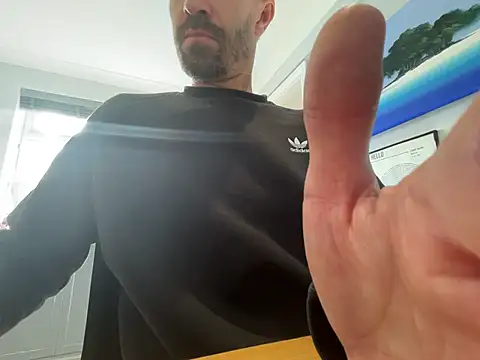 Luckyenglishmanx Webcam-Show