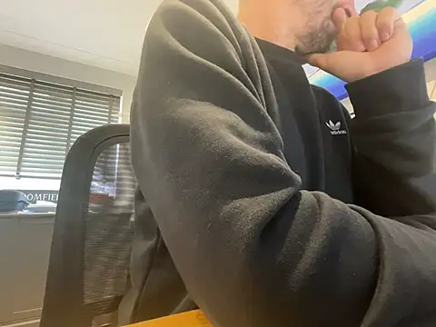 Luckyenglishmanx Webcam-Show