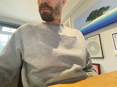 Luckyenglishmanx webkamerás műsora