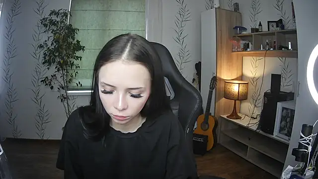 Avi_Lin's Webcam Show