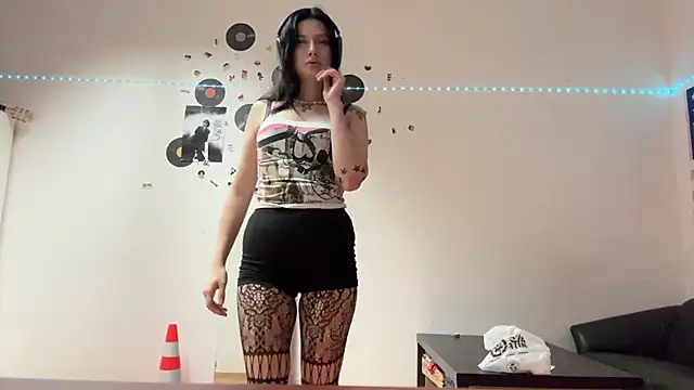 Webkamerová show YourDolly