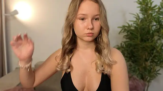 دردشة queenneee الجنسية المباشرة