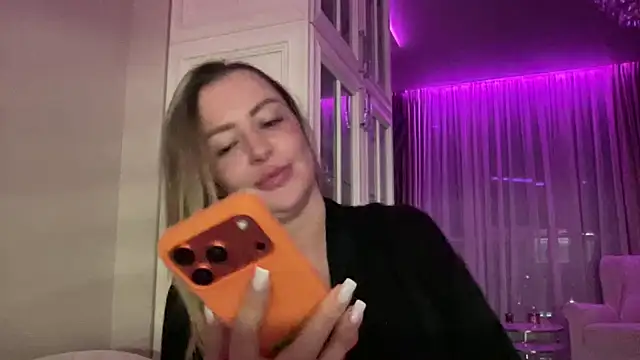Webkamerová show Velonixa
