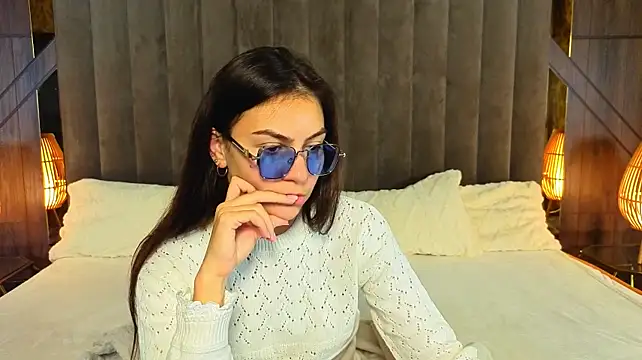 BelllaMiller Live XXX-chat
