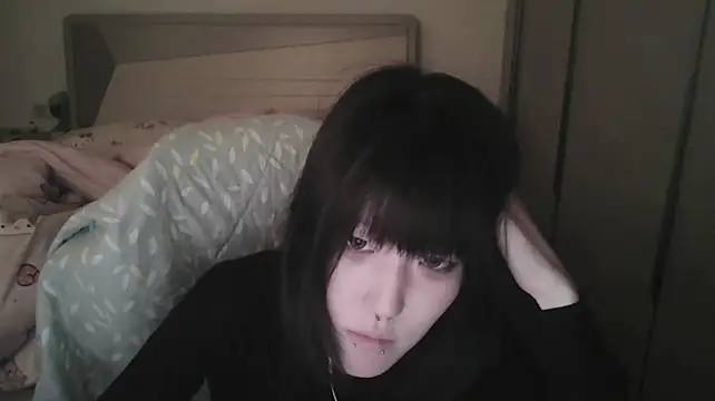 rinaloaz Show in webcam
