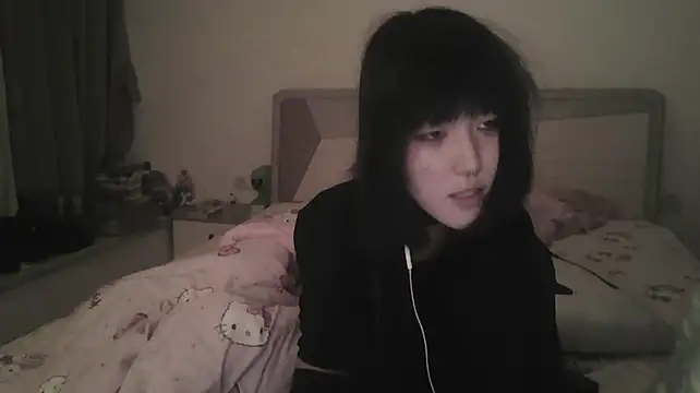 rinaloaz 现场XXX聊天