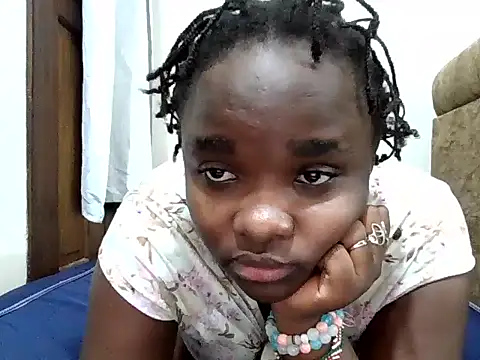 Sweetbigass_baby's Webcam Show