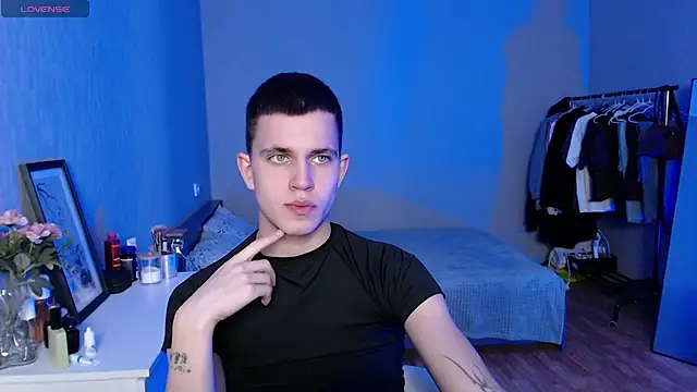 _m0neyken_ – webcam-show